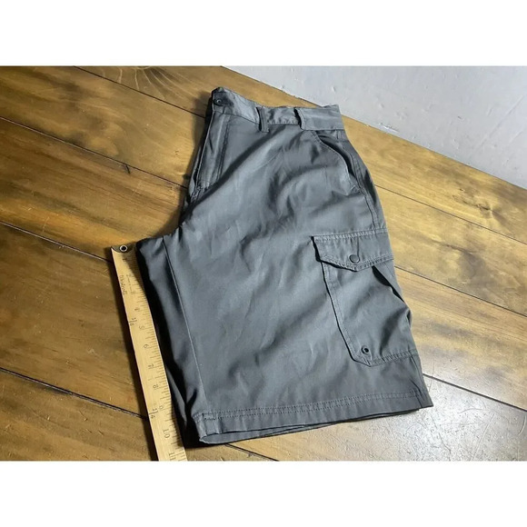Denali Cargo Shorts Mens Size 40 Gray Flat Front Stretch Fit - Picture 9 of 9
